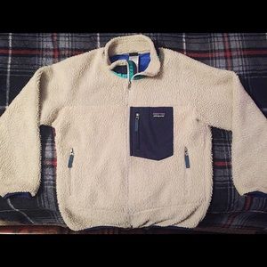 Patagonia Classic Retro-X Full Zip Fleece Jacket.